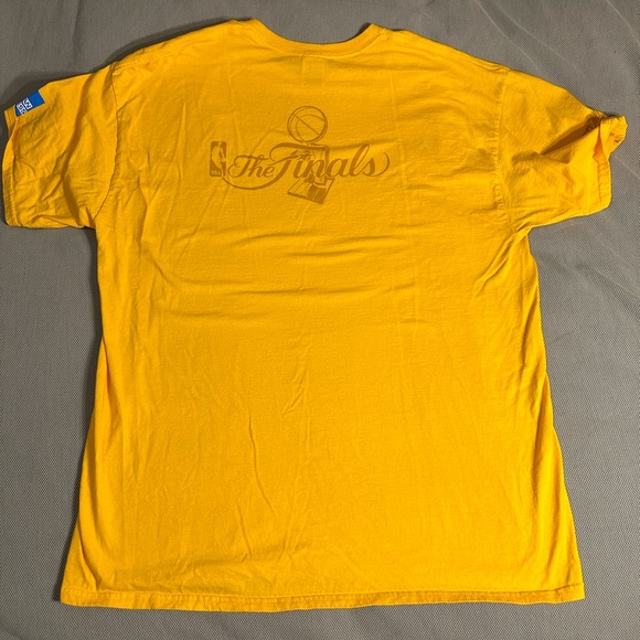 Golden State Warriors 2017 Finals Shirt XL - Picture 2 of 2